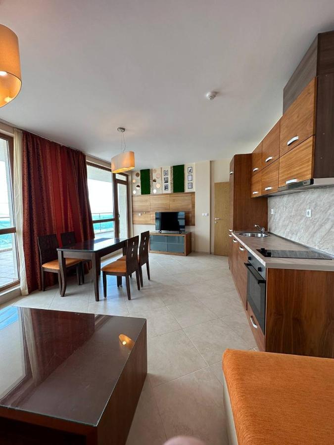 Briz Beach Apartments - Section B Slântsjev Brjag Eksteriør bilde