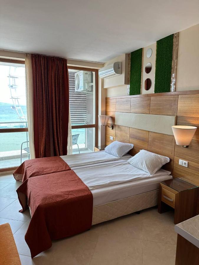 Briz Beach Apartments - Section B Slântsjev Brjag Eksteriør bilde
