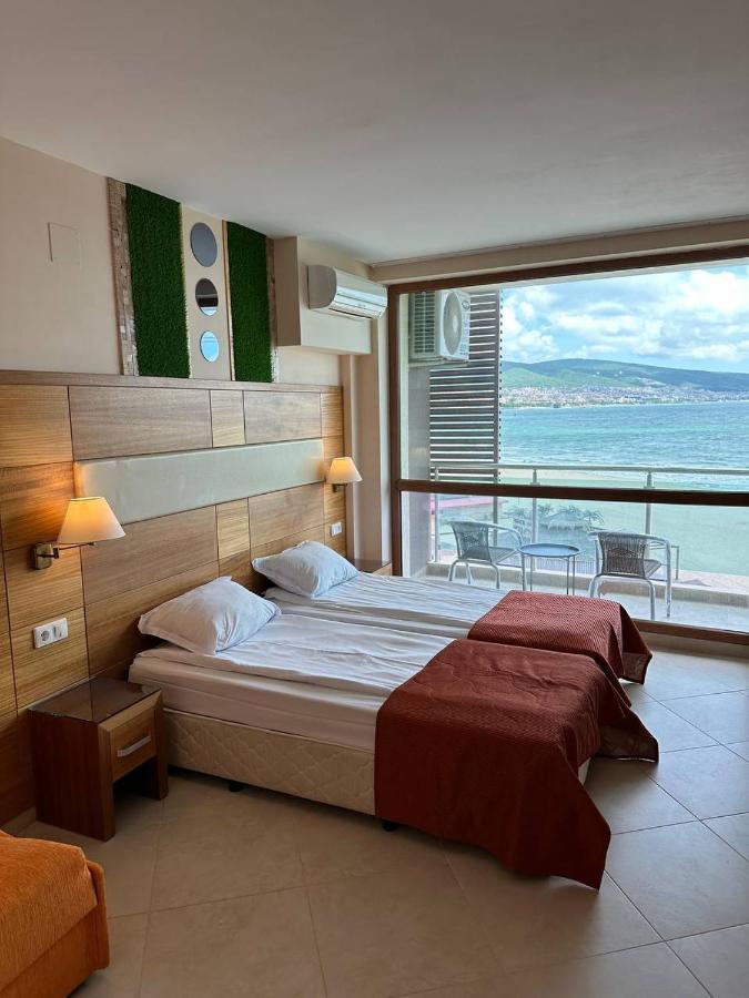 Briz Beach Apartments - Section B Slântsjev Brjag Eksteriør bilde