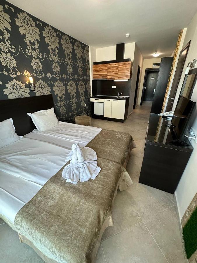 Briz Beach Apartments - Section B Slântsjev Brjag Eksteriør bilde