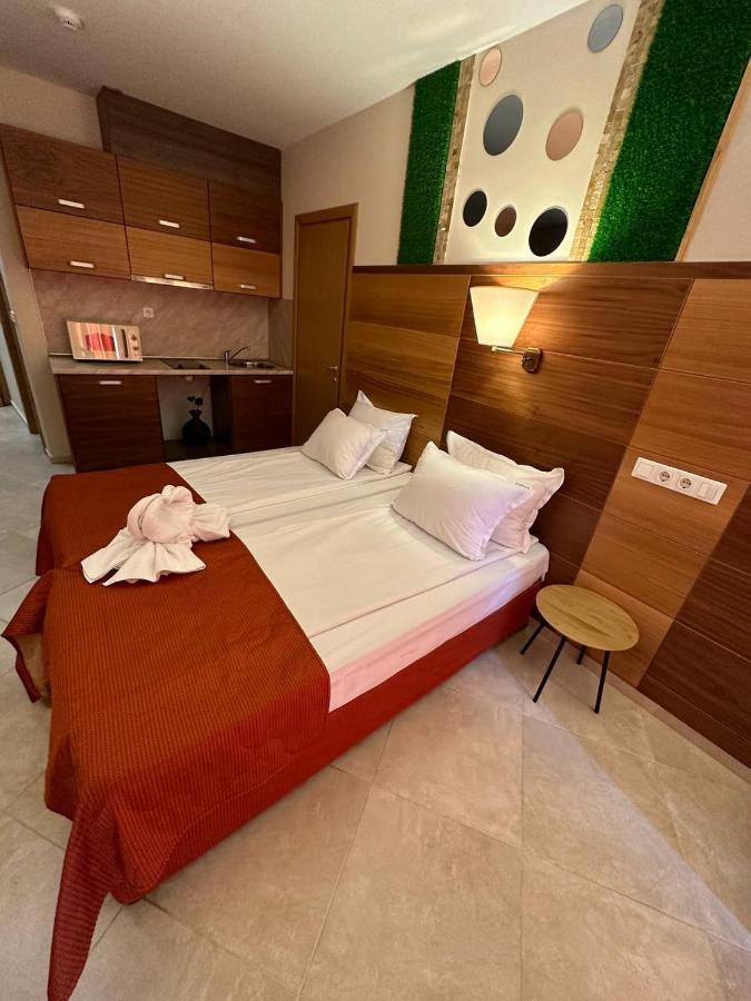 Briz Beach Apartments - Section B Slântsjev Brjag Eksteriør bilde